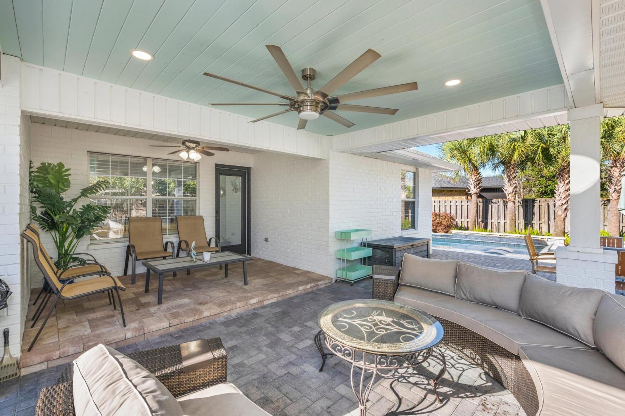 Beautiful Pet Friendly Home! New Tropical Pool, Opt Golf Cart And Pool Heat, Minutes To Beach Destin Esterno foto