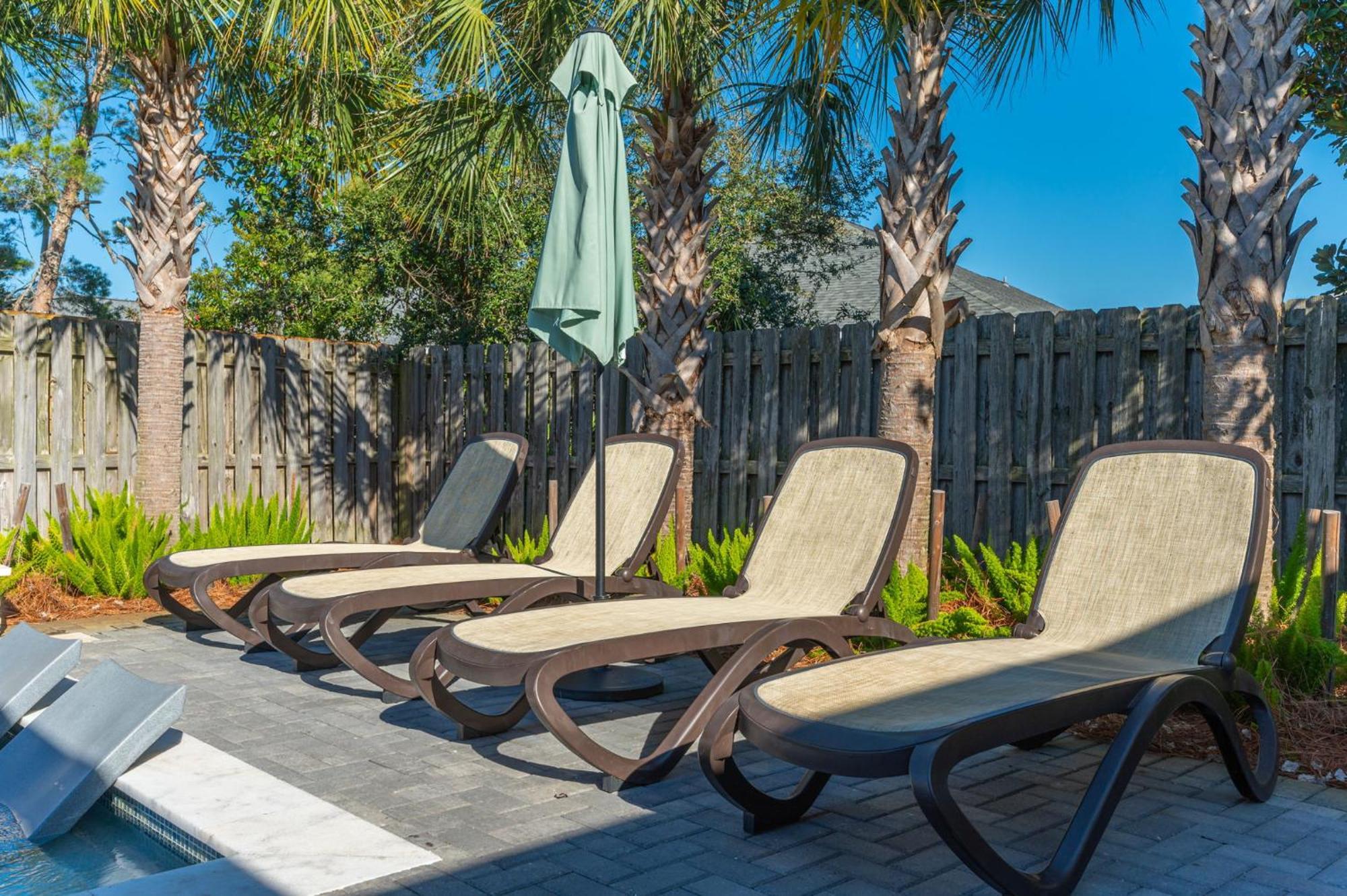 Beautiful Pet Friendly Home! New Tropical Pool, Opt Golf Cart And Pool Heat, Minutes To Beach Destin Esterno foto