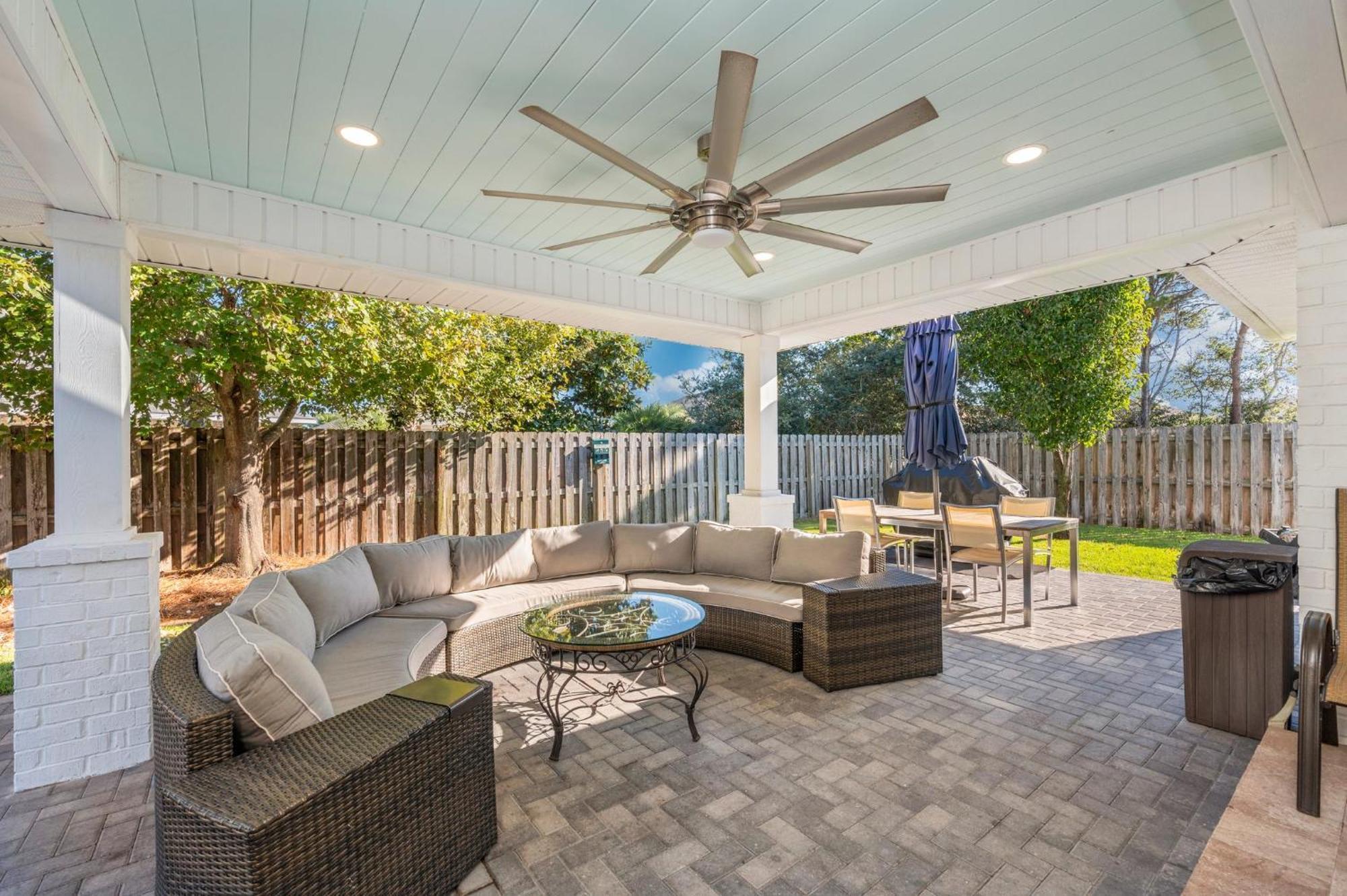 Beautiful Pet Friendly Home! New Tropical Pool, Opt Golf Cart And Pool Heat, Minutes To Beach Destin Esterno foto