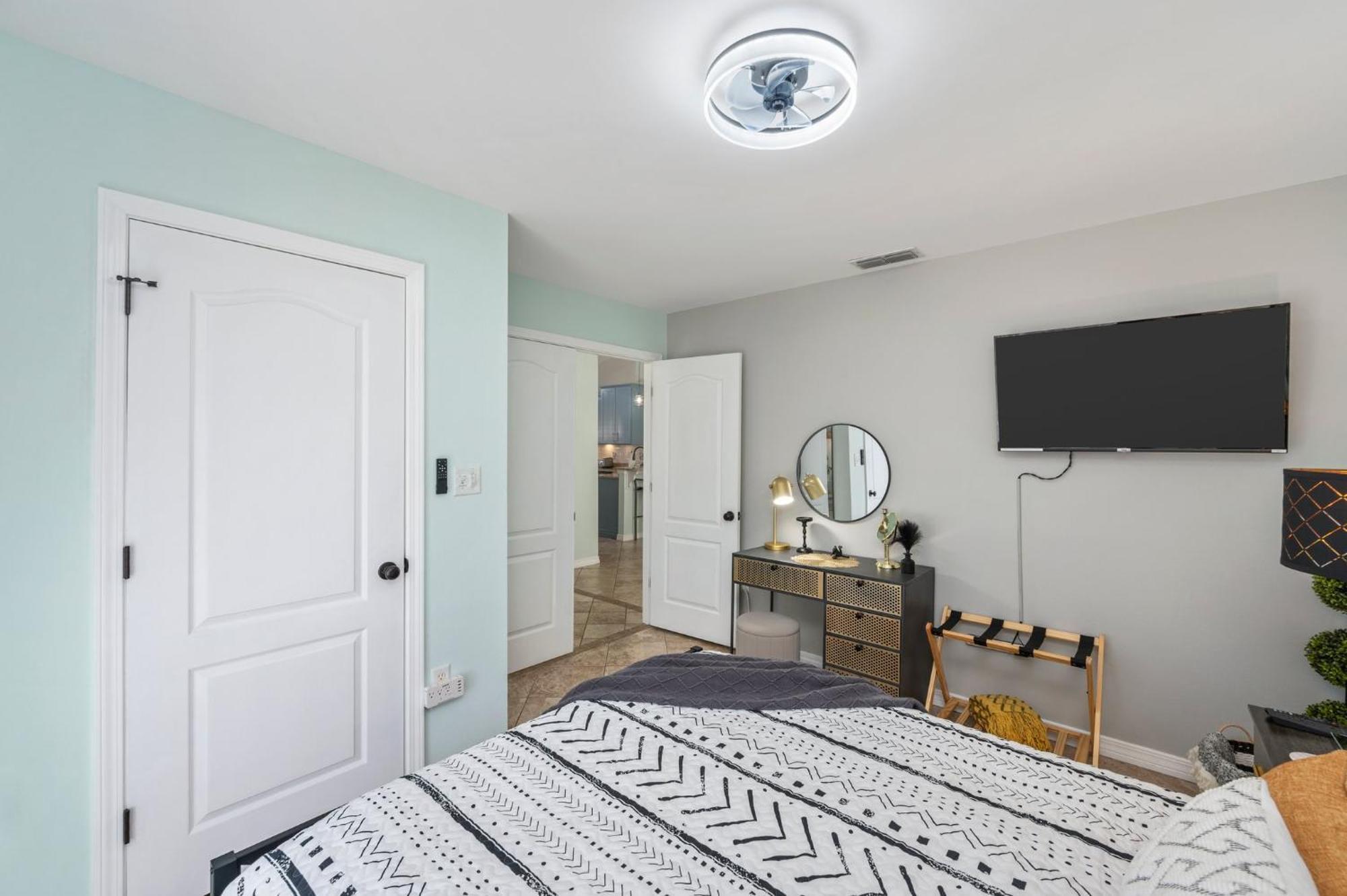Beautiful Pet Friendly Home! New Tropical Pool, Opt Golf Cart And Pool Heat, Minutes To Beach Destin Esterno foto